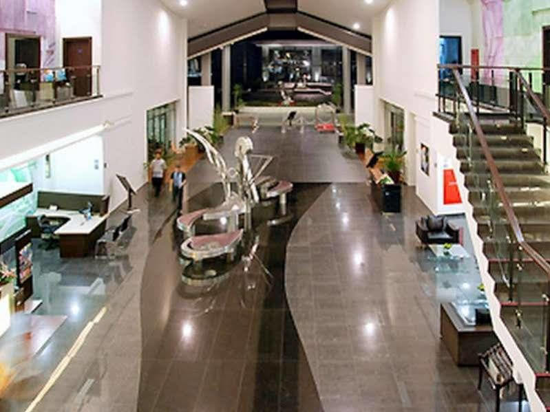 Novotel Manado Golf Resort & Convention Center Intérieur photo